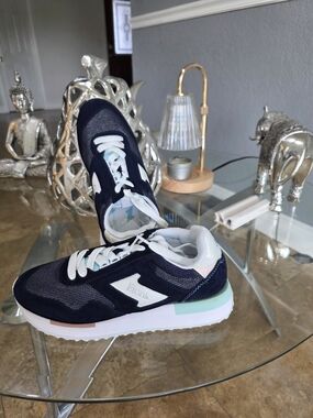Women Navy and Pastel Accent Sneakers - Eton